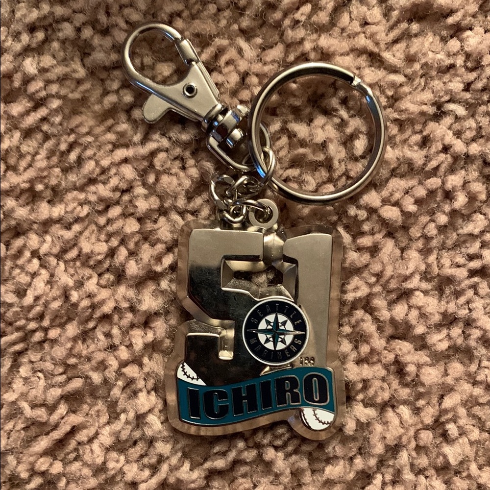 Ichiro 51 Keychain with Seattle Mariners Logo